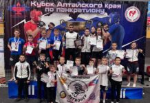 Спортсмены клуба боевых единоборств «Легионер» Советского района ярко открыли новый соревновательный сезон